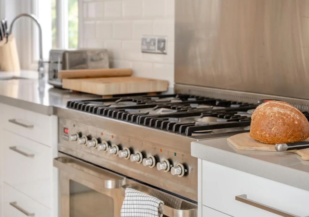 Holiday home Brynfield House Villa Newton  United Kingdom