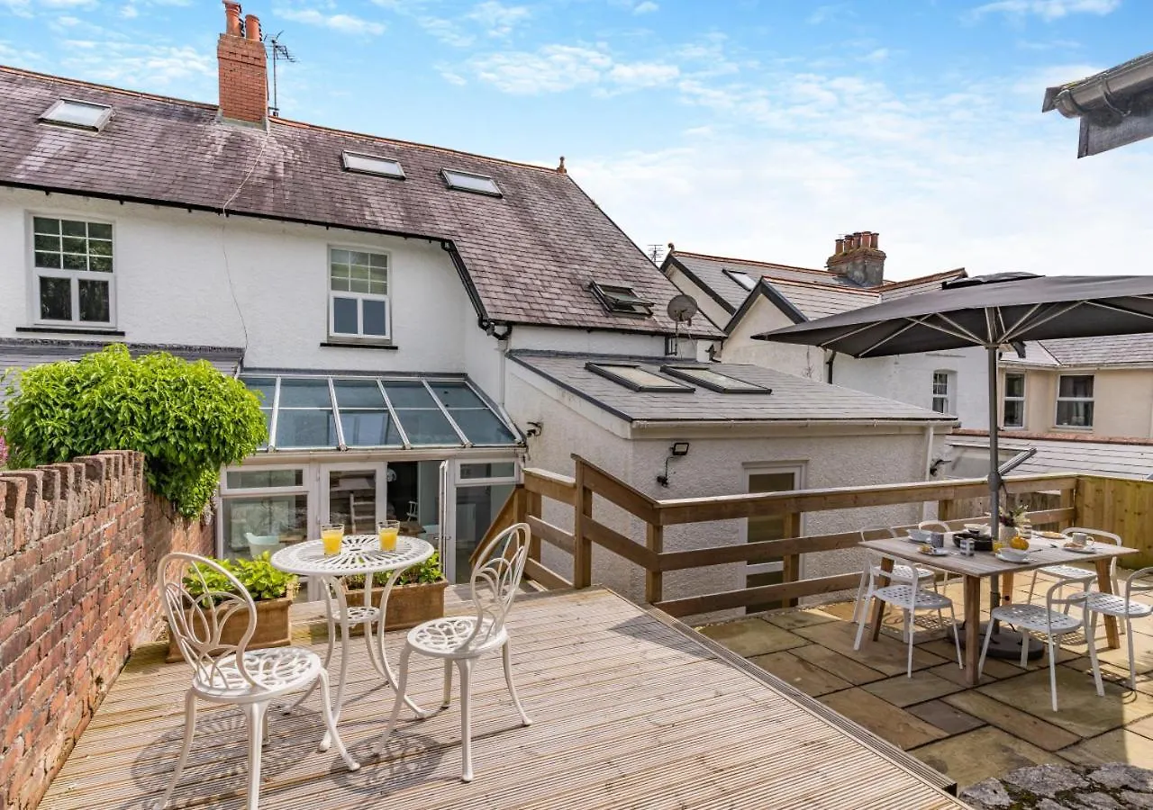 Brynfield House Villa Newton